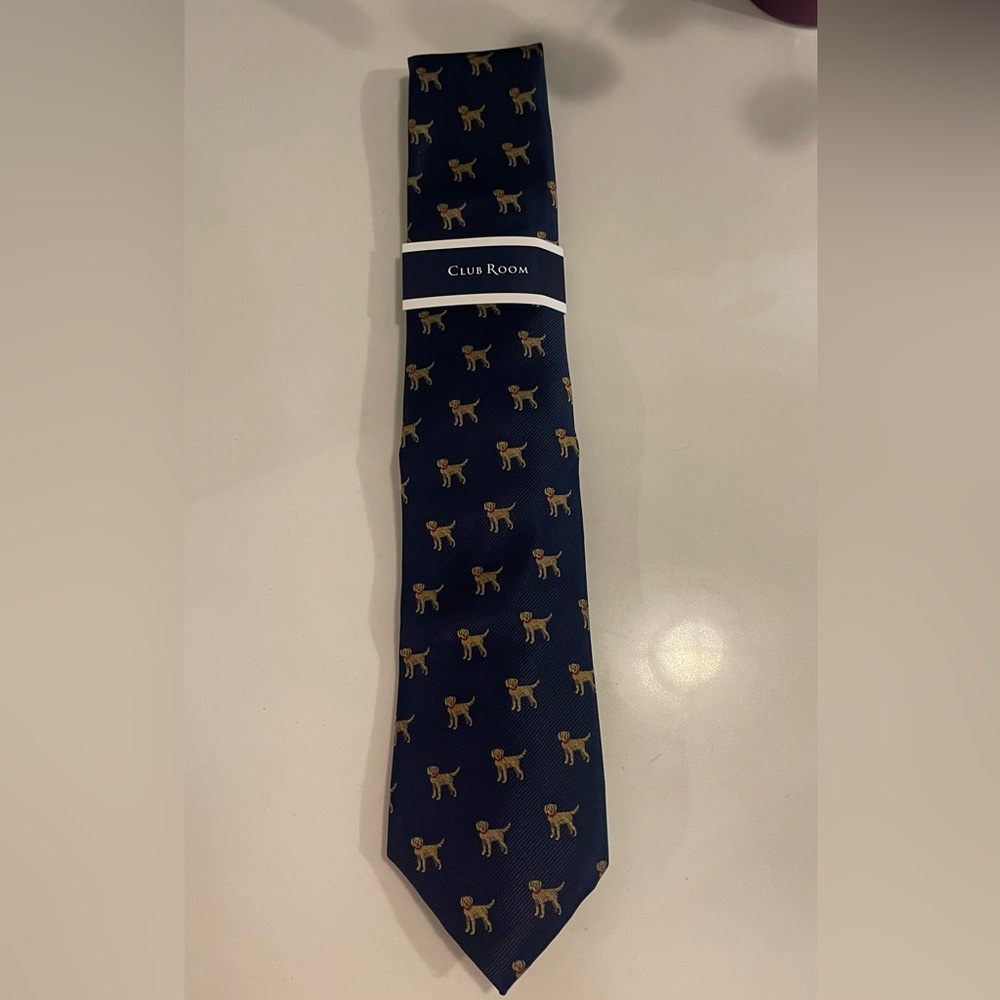 Macys Club Room Navy Dog Tie-Brand New